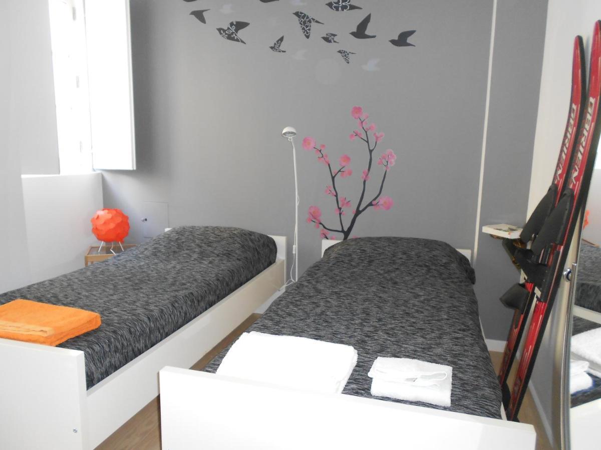 Triplex - Quarto Com W.C. Privado Lisboa Ngoại thất bức ảnh